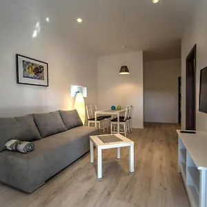  Apartment Estelle
